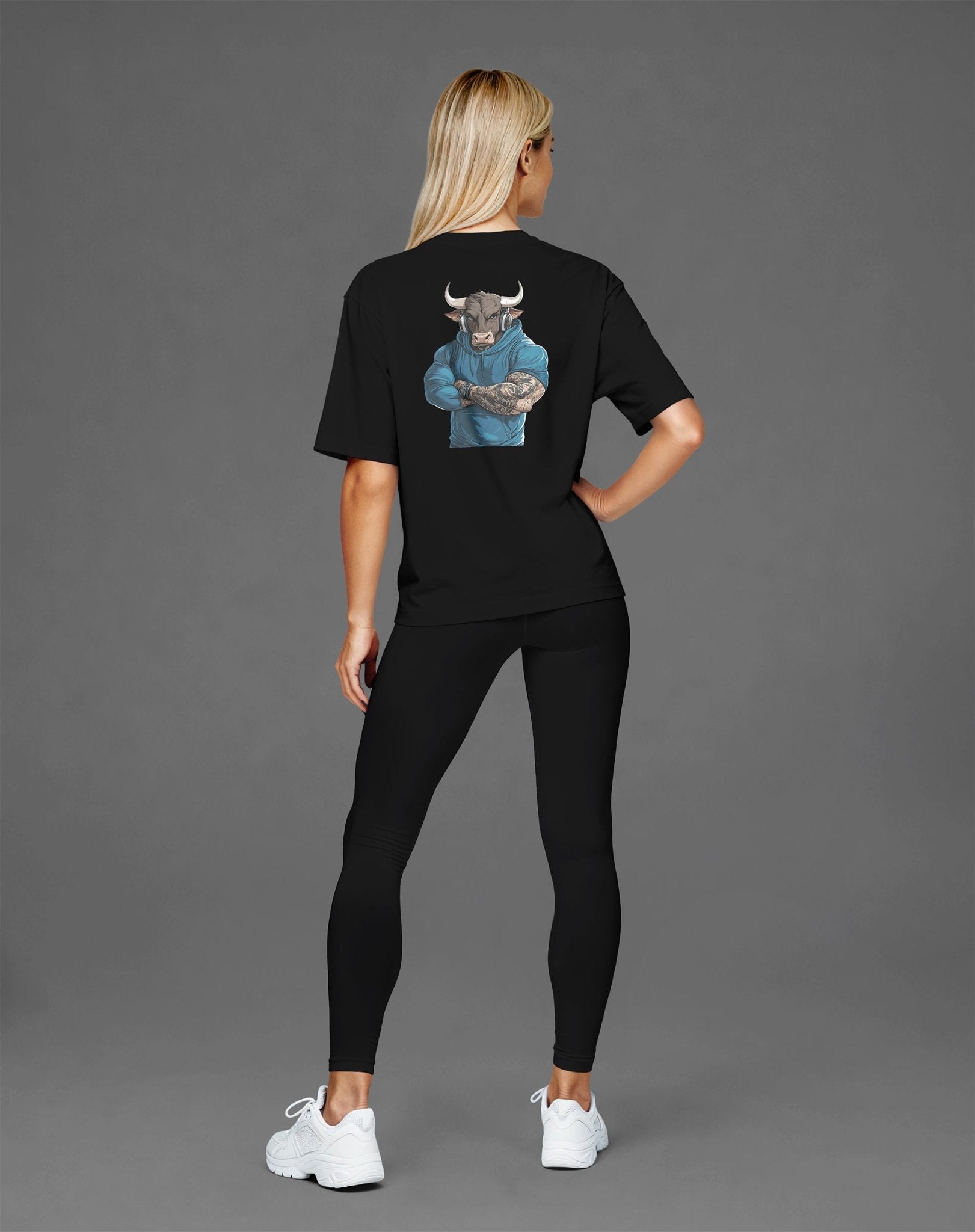 Shirt in Unbekannt – minimal, stark, pure JAWX-DNA. JAWX Gym Shirt. ALPHA BULL Oversized T-Shirt