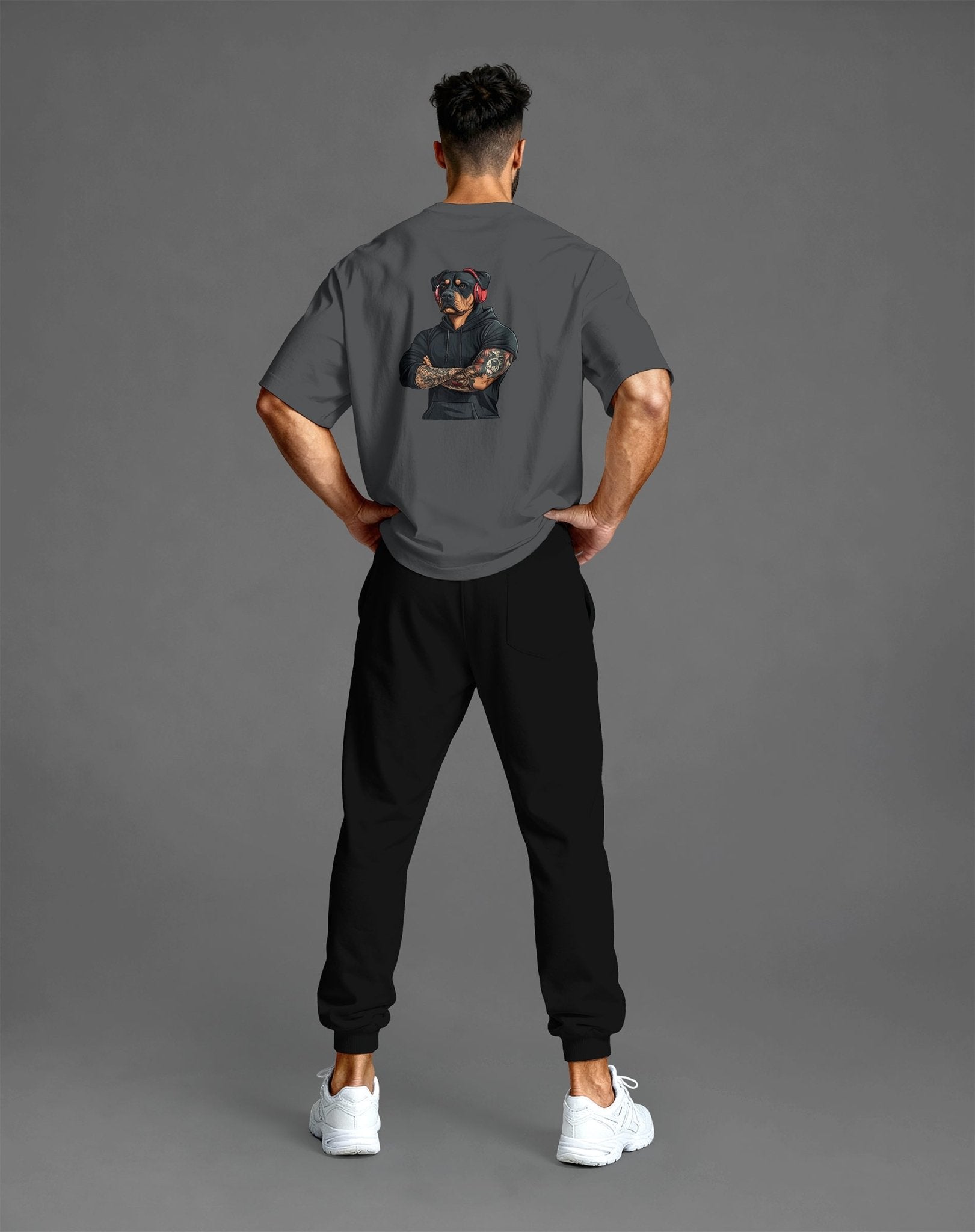 Shirt in Unbekannt – ready für jede Session. JAWX Gym Shirt. ALPHA ROTTWEILER Oversized T-Shirt