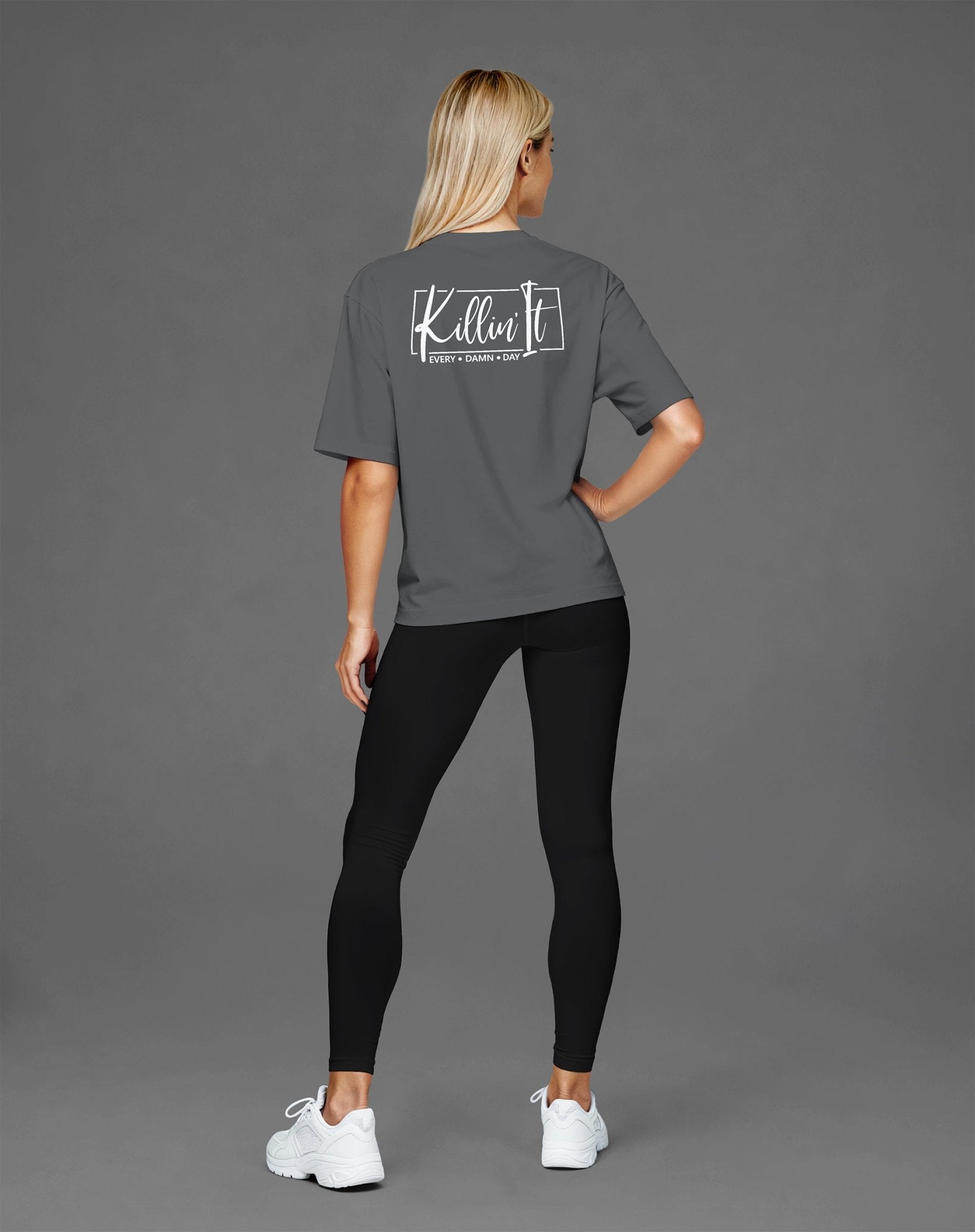 Graues Oversized Damen Shirt mit „Killin’ It“ Design – Streetwear für Disziplin & Motivation