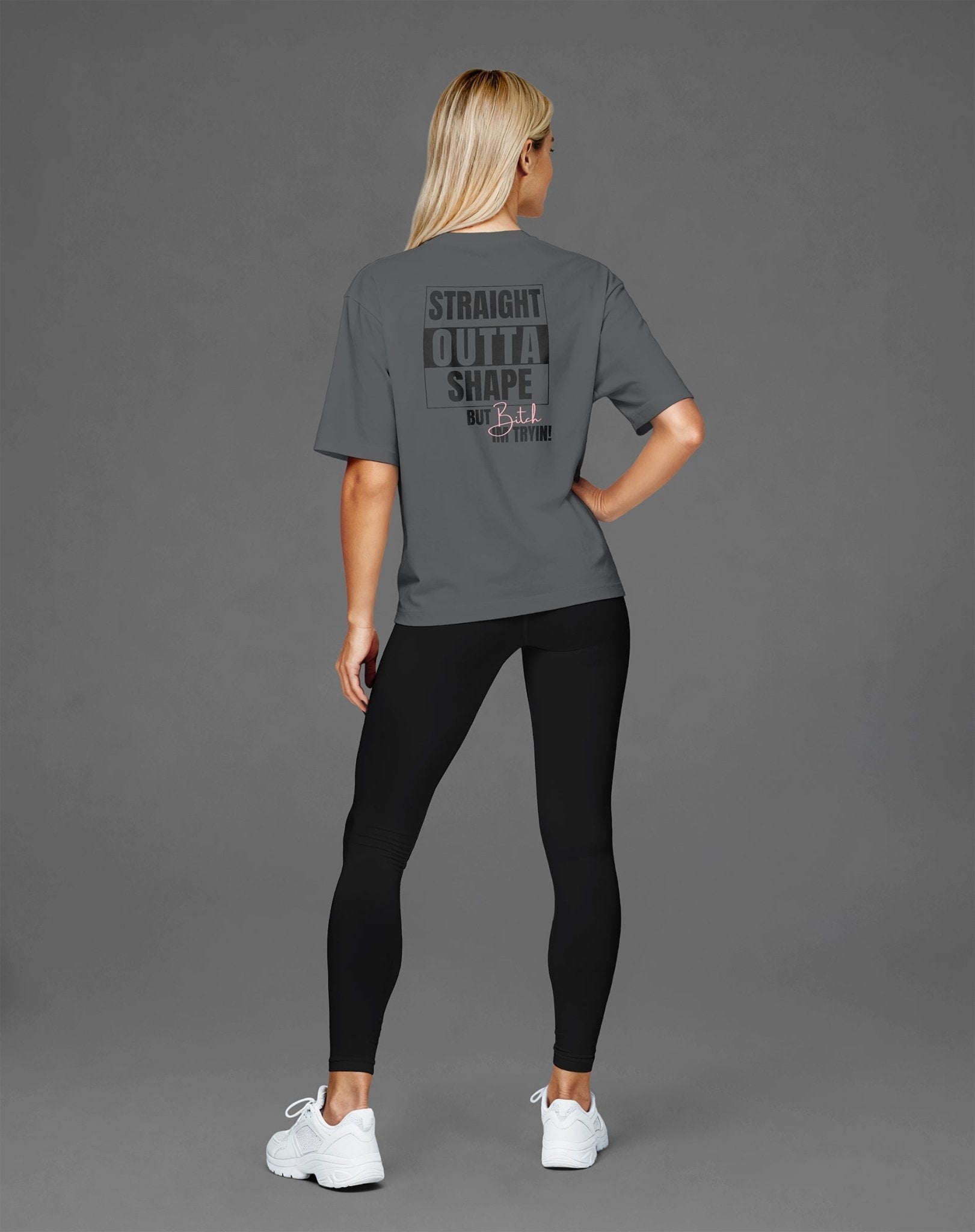Straight Outta Shape – Oversized Gym Shirt für Comeback & Motivation - JAWX
