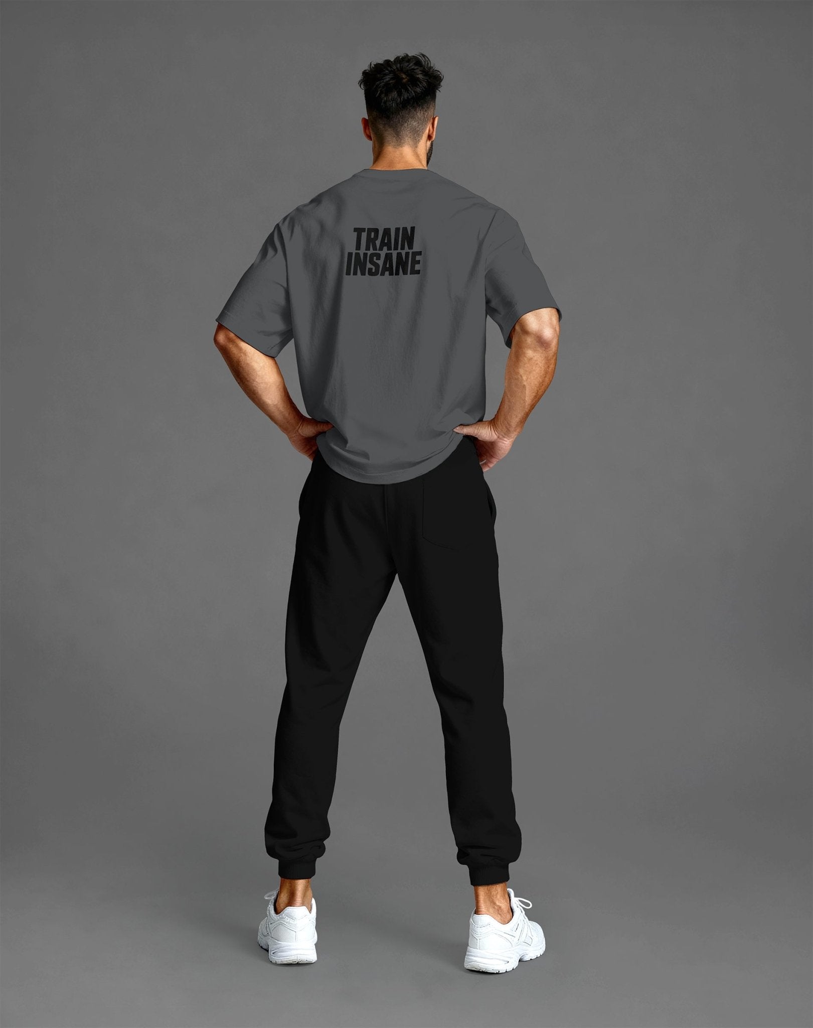 Train Insane – Oversized Gym Shirt für Disziplin & Fokus - JAWX