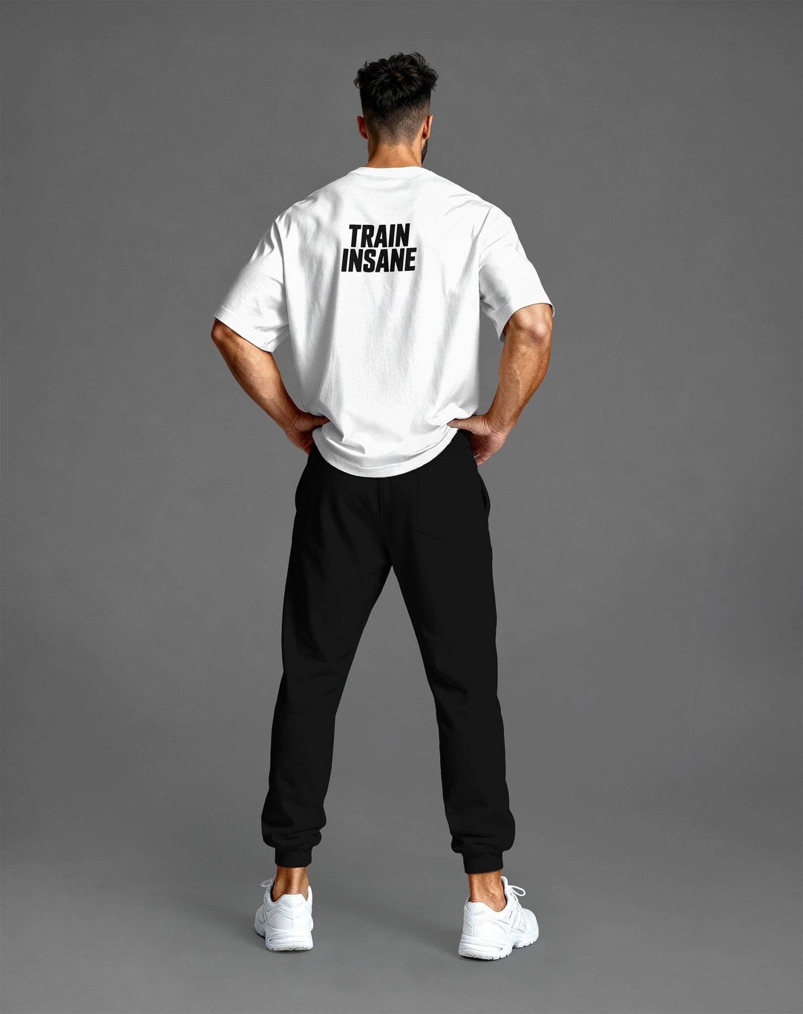 Train Insane – Oversized Gym Shirt für Disziplin & Fokus - JAWX